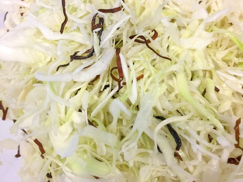 【超簡単!】【絶品おつまみ】和風★キャベツの千切り